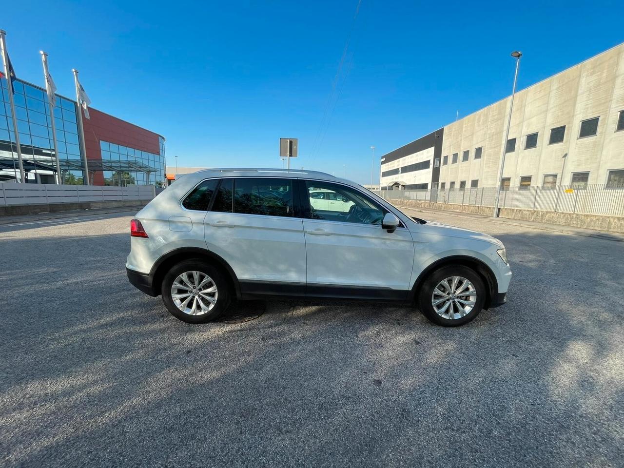 Volkswagen Tiguan 1.6 TDI SCR Business BlueMotion Technology