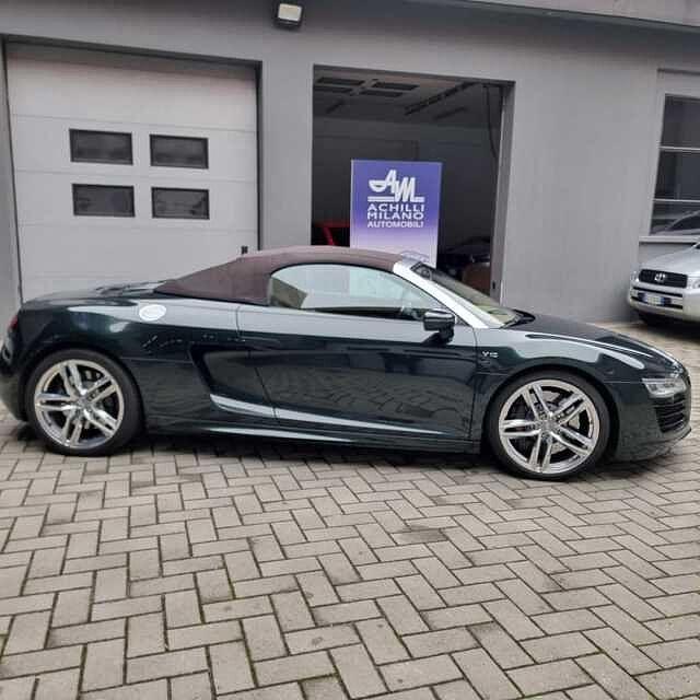 Audi R8 SPYDER 5.2 FSI quattro S tronic