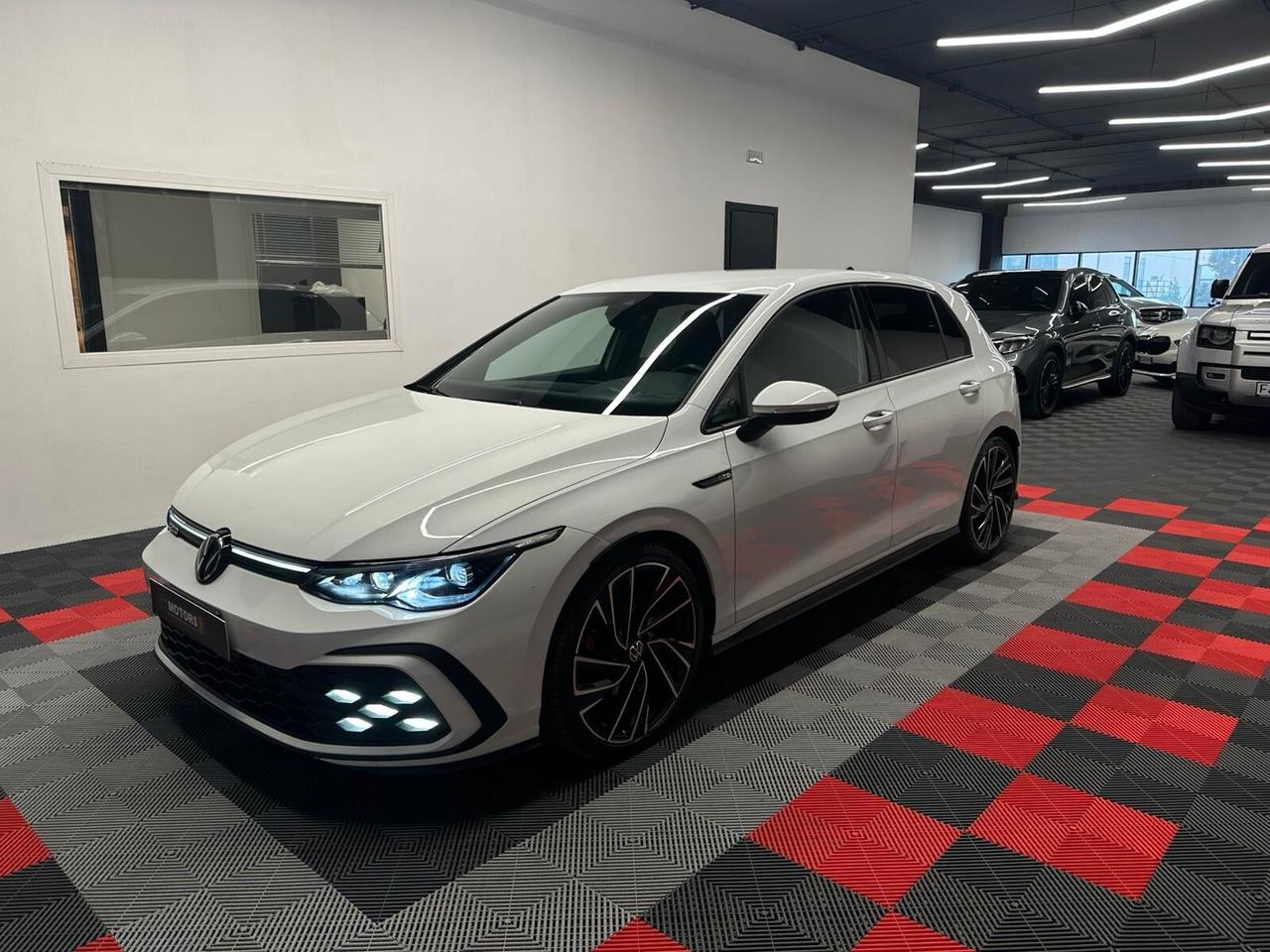 Volkswagen Golf 2.0 GTD DSG
