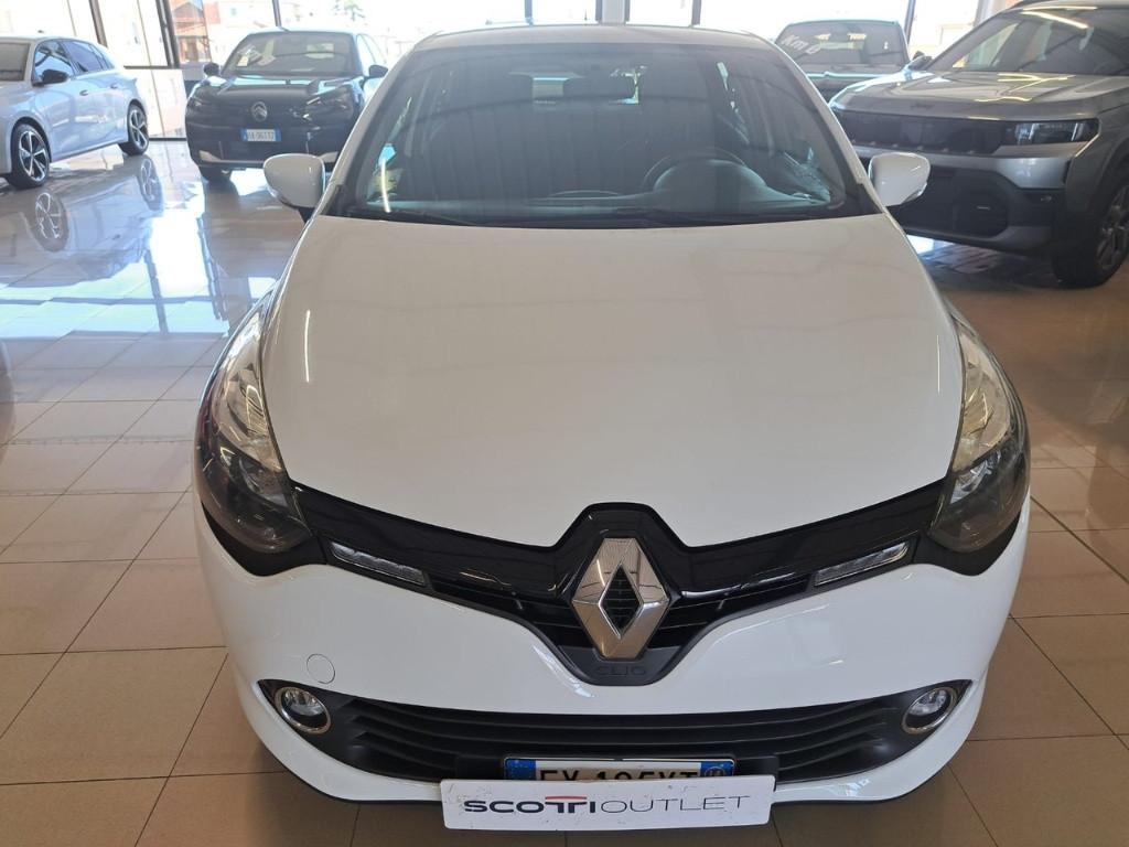 RENAULT Clio IV 2012 - Clio 5p 1.2 Live 75cv