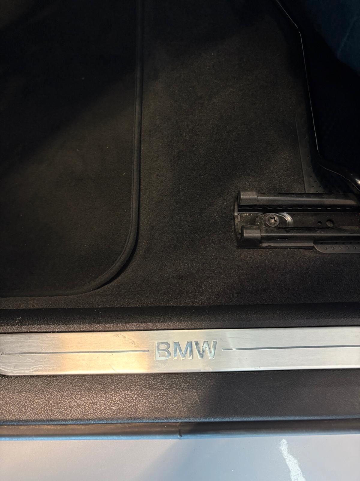Bmw 118 118d 5p. Business Advantage
