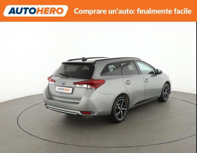 TOYOTA Auris Touring Sports 1.8 Hybrid Black Edition