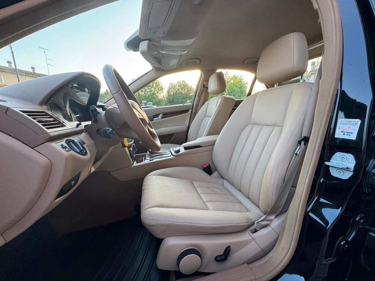 Mercedes C 220