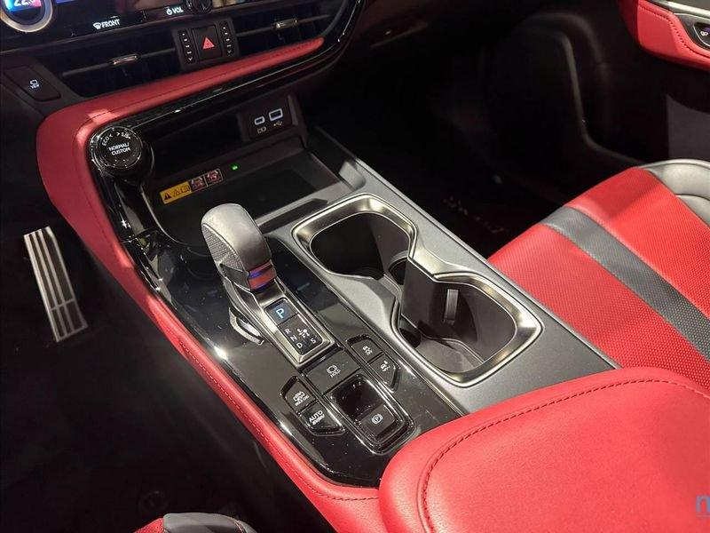 Lexus NX Plug-in 4WD F-Sport