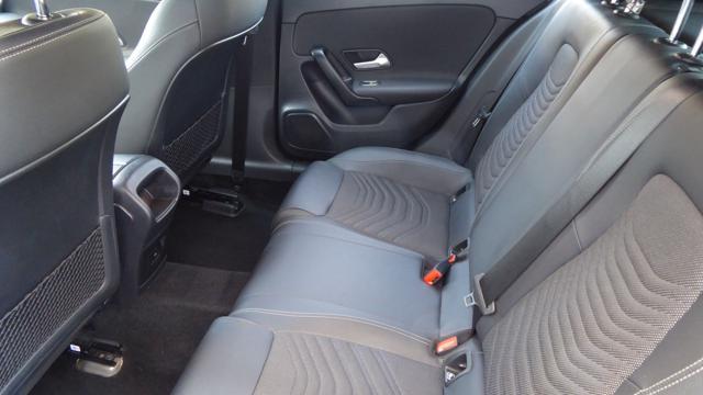 MERCEDES-BENZ A 180 d Automatic Sport