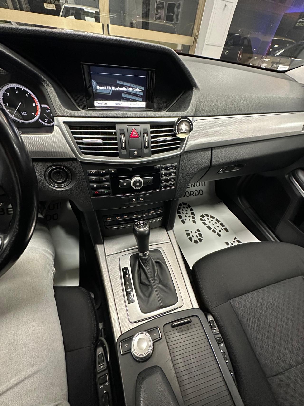 Mercedes-benz E 220 CDI BlueEFFICIENCY Executive