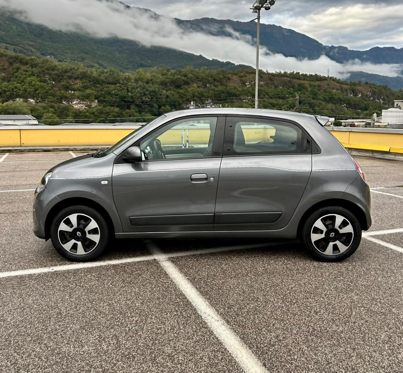 Renault Twingo La Parisienne CAMBIO AUTOMATICO