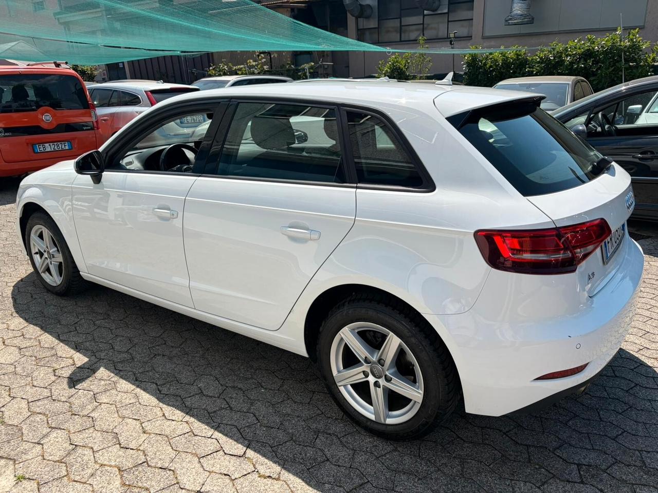 Audi A3 1.6 TDI 116 CV S tronic Design*EURO6