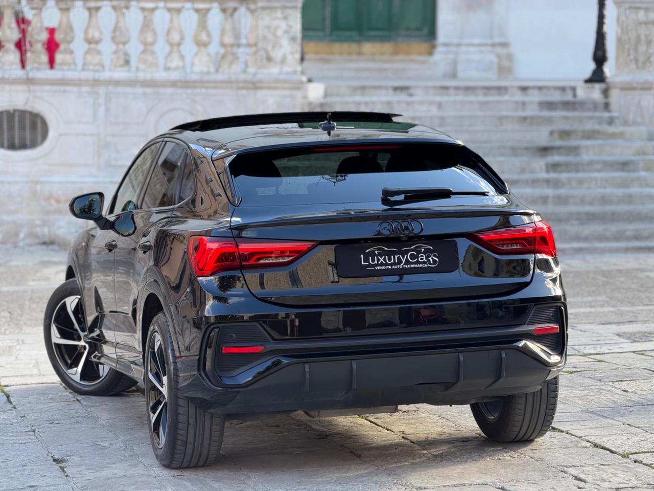 Audi Q3 SPORTBACK 35 TDI 2.0 150 CV S LINE TRONIC IDENTITY BLACK TETTO