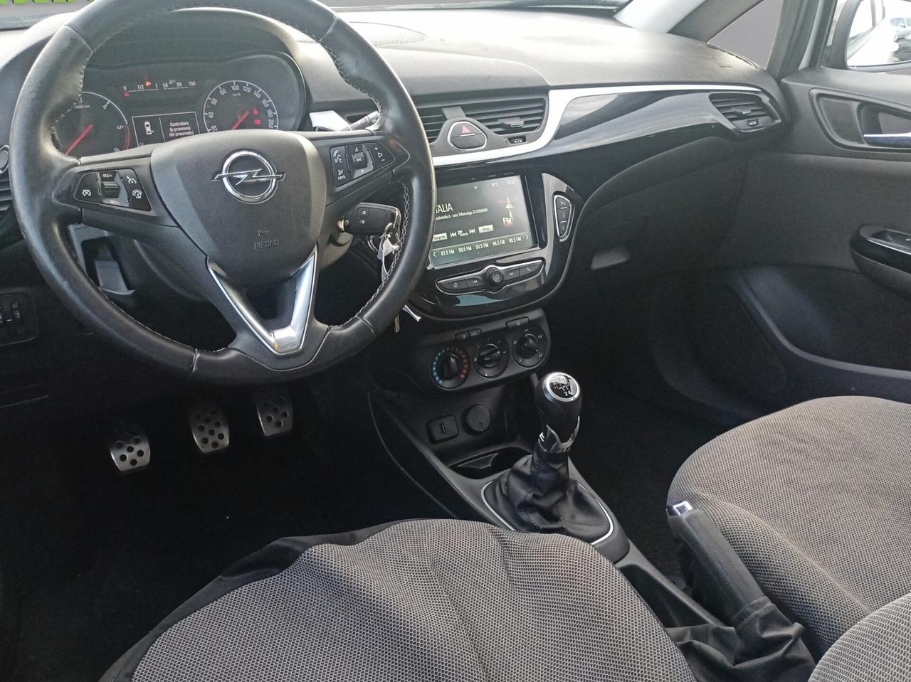 Opel Corsa 1.3 CDTI Coupé Black Edition