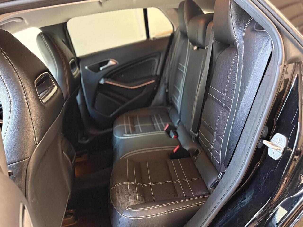 Mercedes-benz CLA 180 CLA 180 d S.W. Automatic Premium