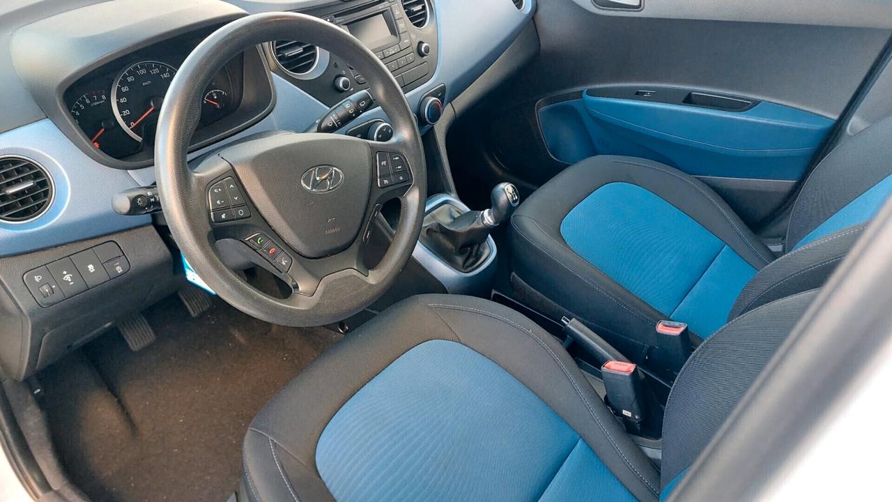 Hyundai i10 1.0 MPI Sound Edition