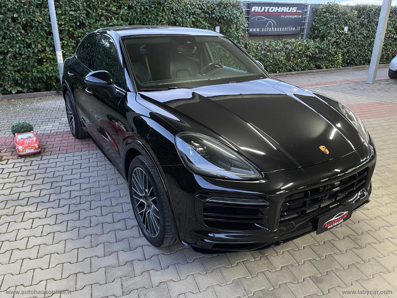 PORSCHE Cayenne Coupé 3.0 V6 Platinum Edition