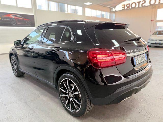 MERCEDES-BENZ GLA 200 d Automatic Premium Enduro