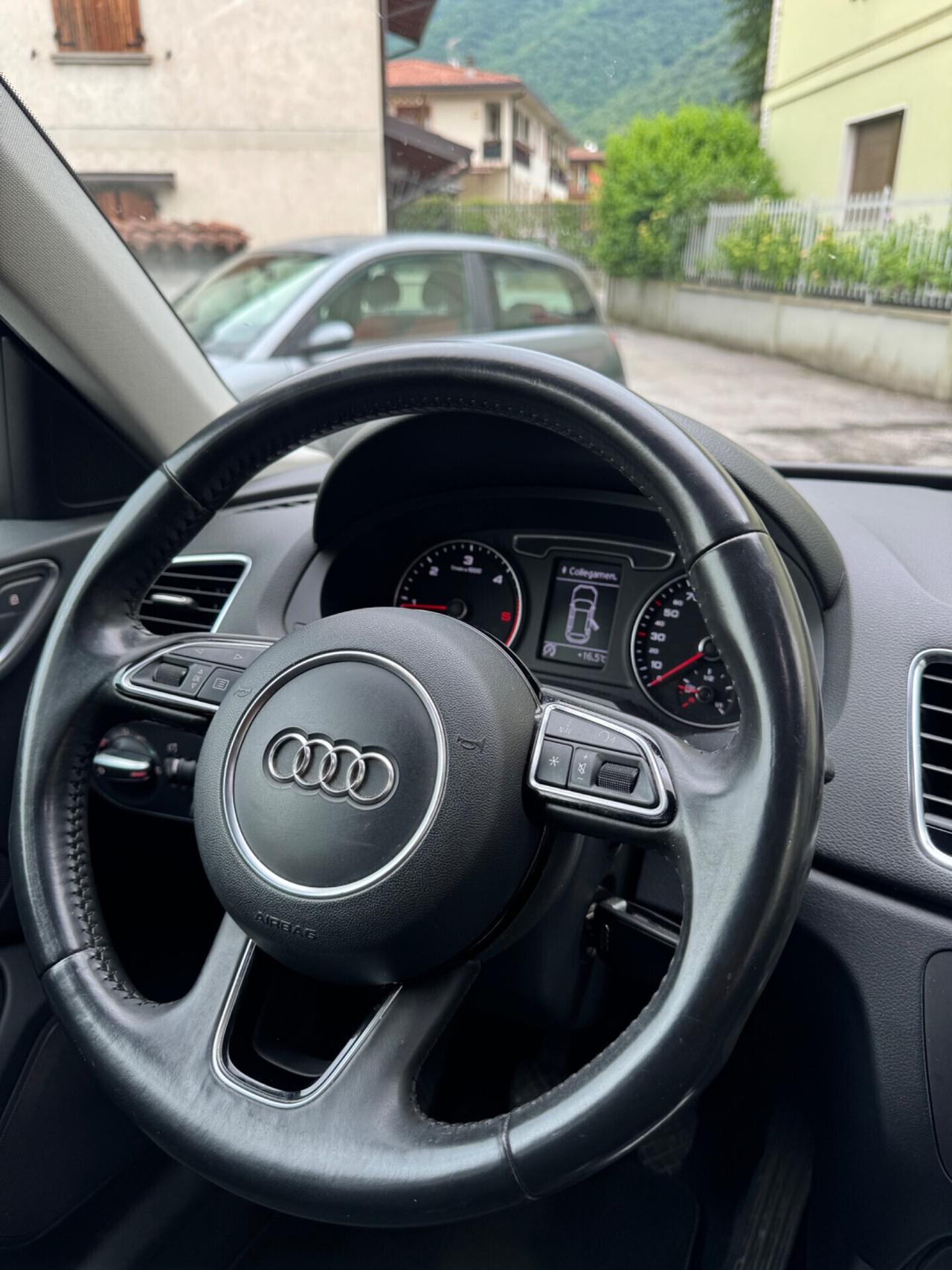 Audi Q3 2.0 TDI 150 CV Sport