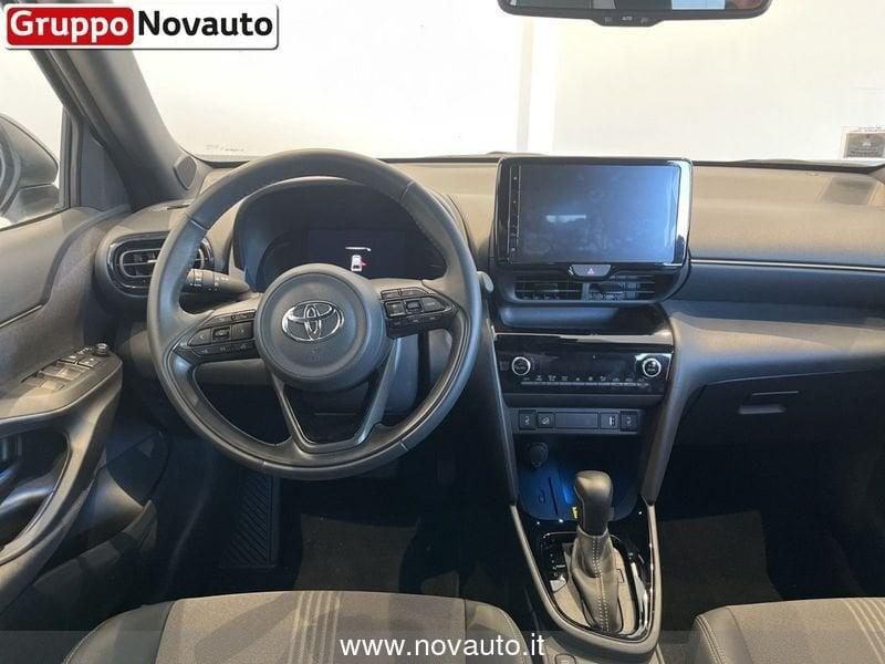 Toyota Yaris Cross 1.5 Hybrid 5p. E-CVT AWD-i Adventure