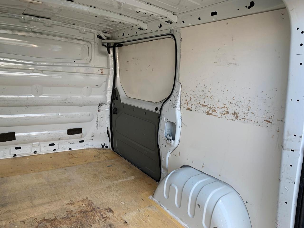 Renault Trafic T29 2.0 dCi/115 PC-TN Furgone DPF