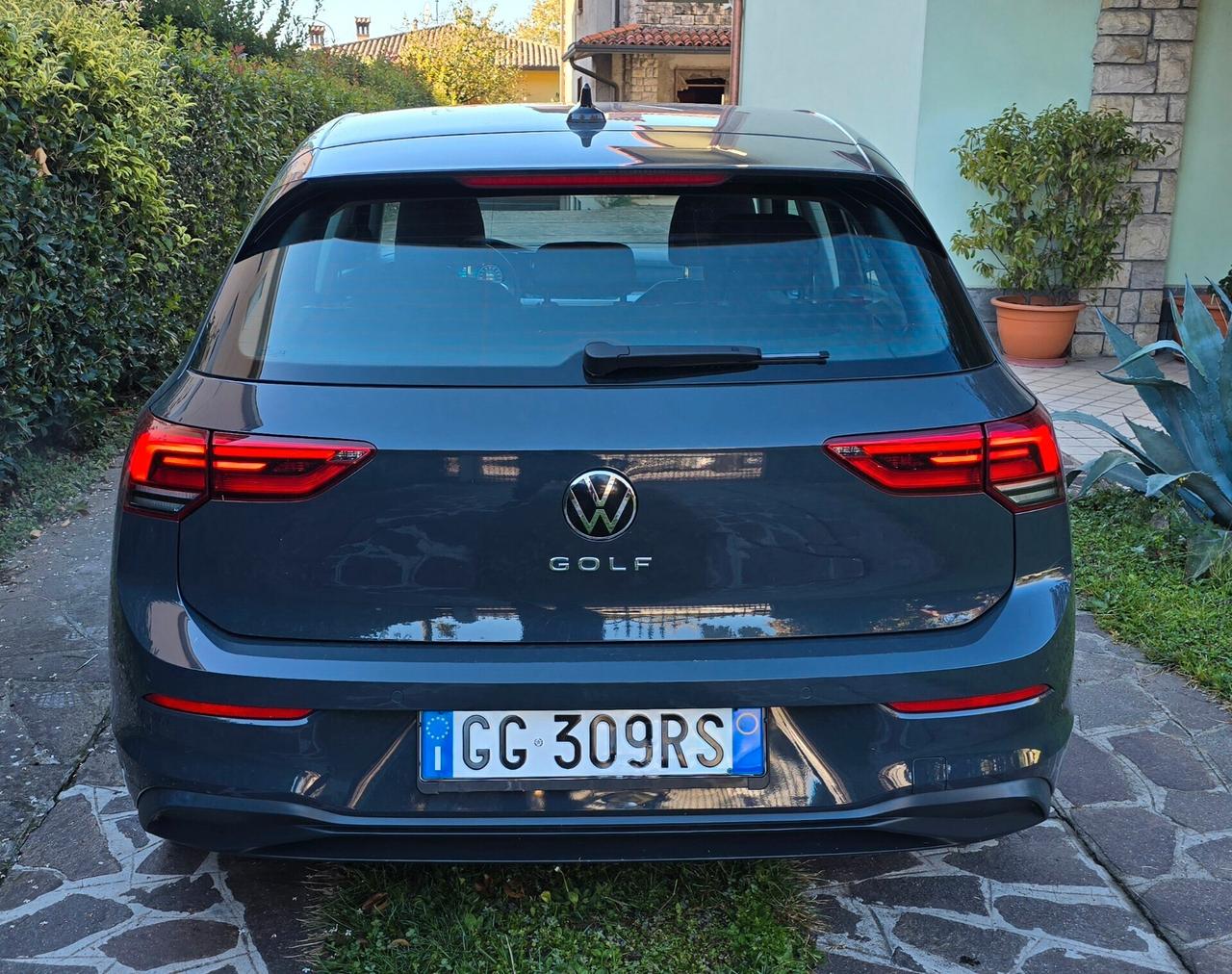 Volkswagen Golf 1.5 TGI Style