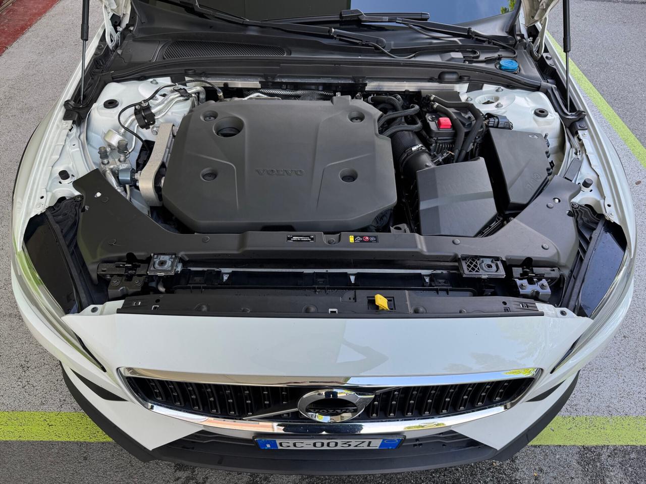 Volvo V60 CrossCountry 2.0 b4 AWD GARANZIA 24 MESI