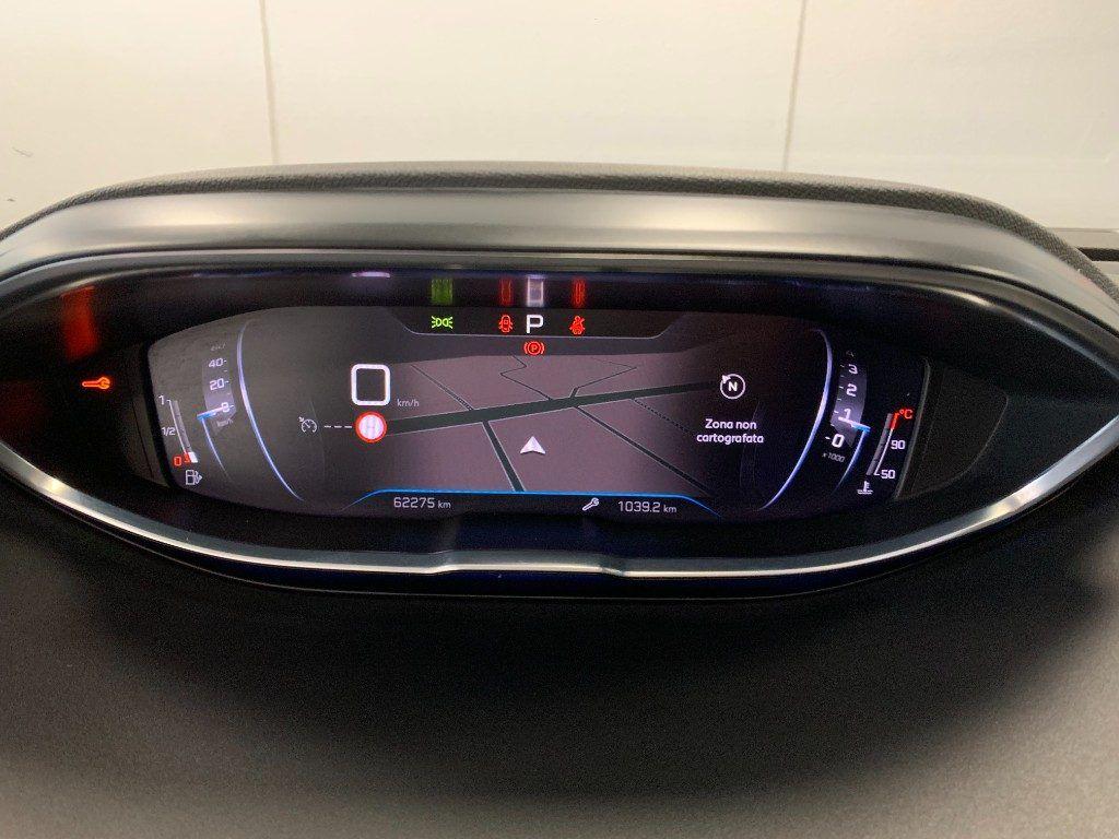 Peugeot 3008 EAT8 Allure Pack Automatico 1.5 BlueHDi