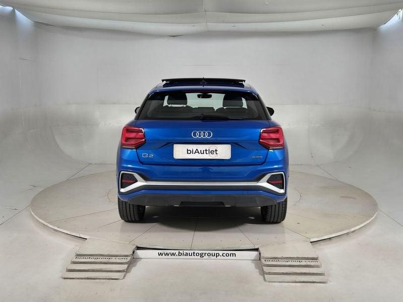 Audi Q2 I 2021 40 2.0 tfsi Business Advanced quattro s-tronic