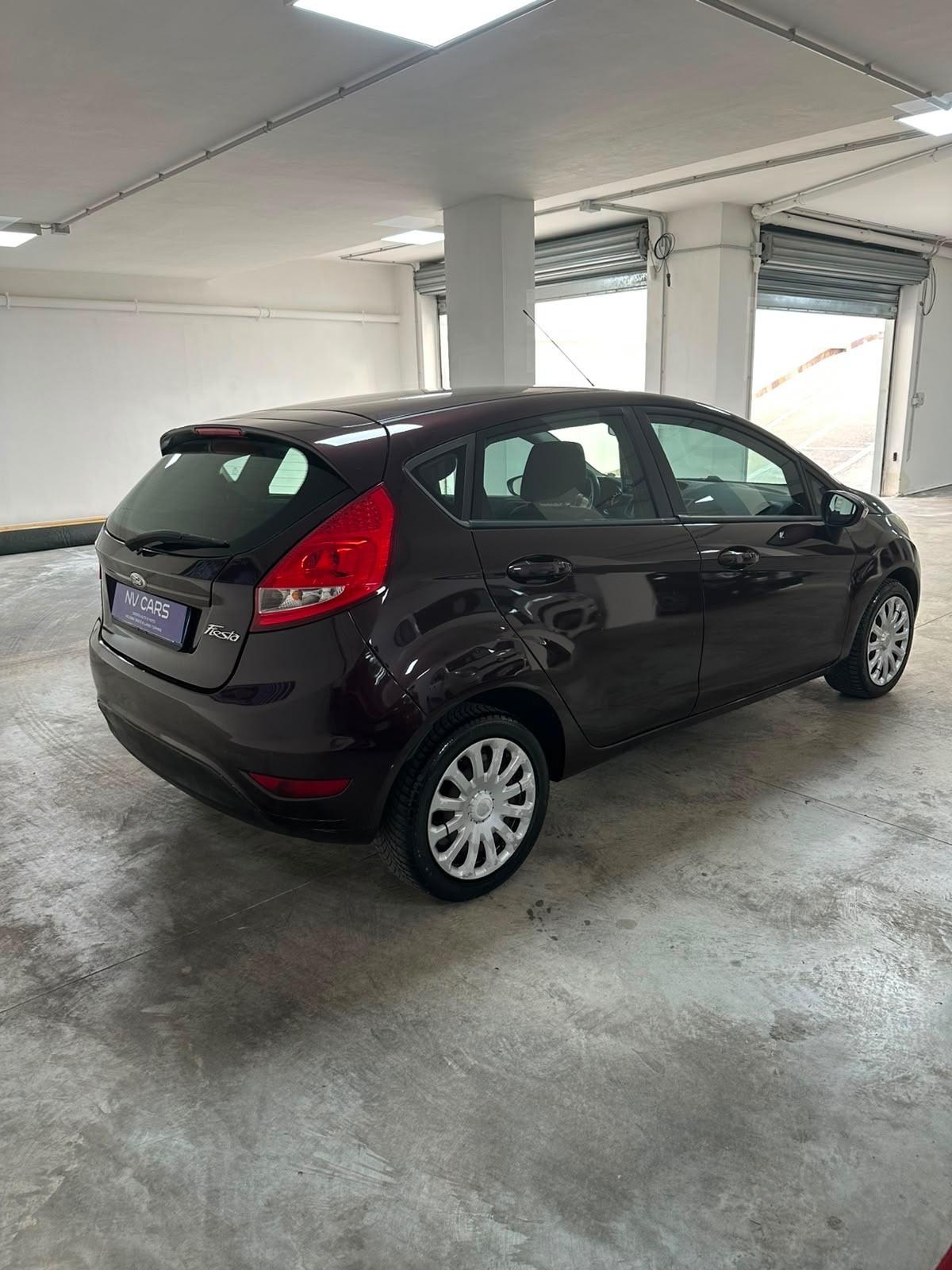 Ford Fiesta 1.4 5 porte Bz.- GPL Titanium