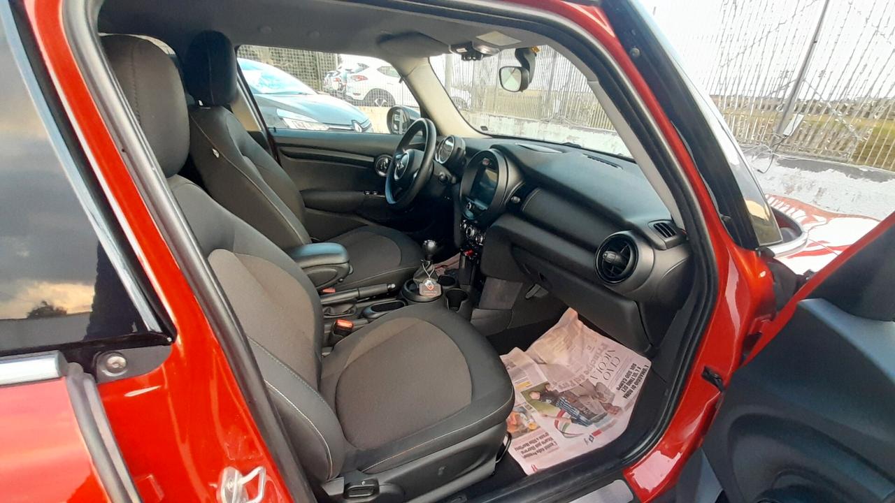 Mini 1.5 One D 5 porte