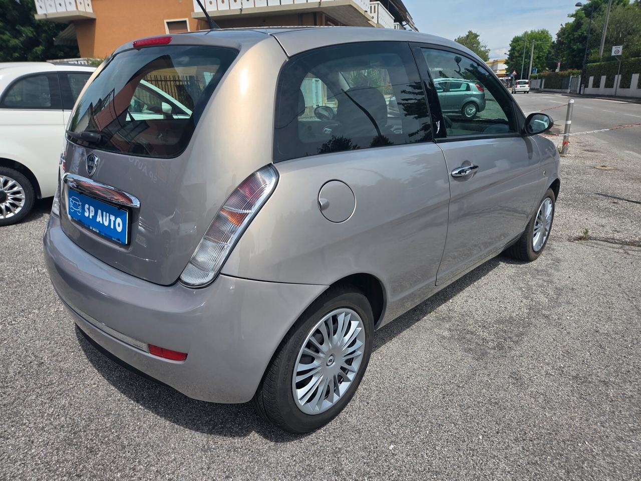 Lancia Ypsilon NEOPATENTATI - 2008