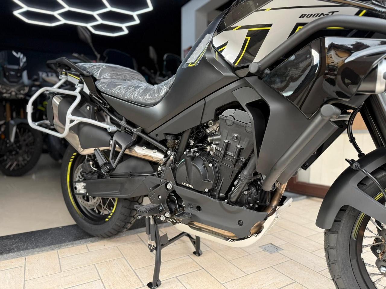 CF MOTO 800MT EXPLORE