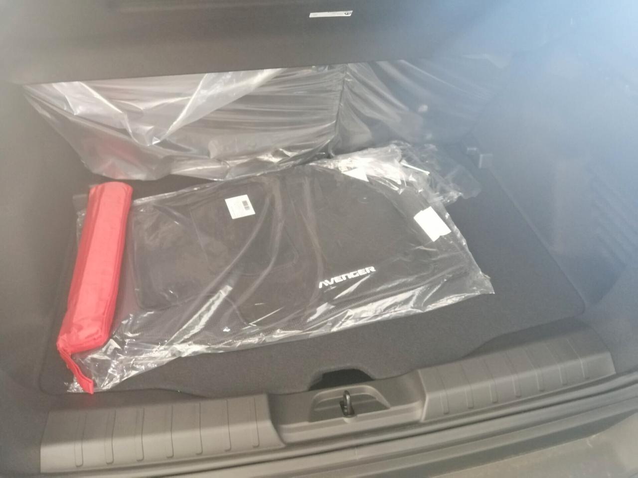 Jeep Avenger 1.2 Turbo 100 CV Altitude