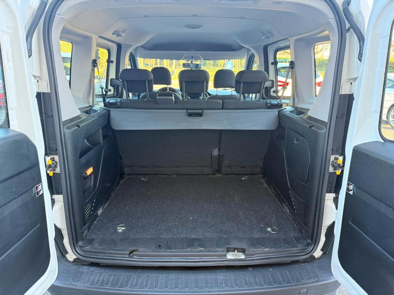 Fiat Doblo Doblò 1.3 MJT Combi N1