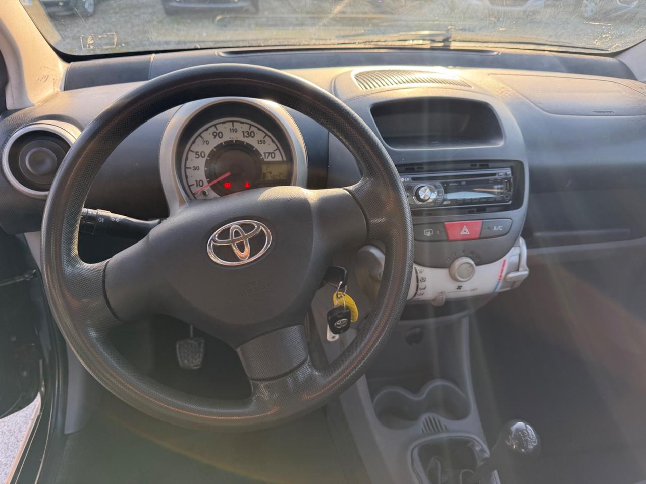 Toyota Aygo 1.0 12V VVT-i 5 porte Sound
