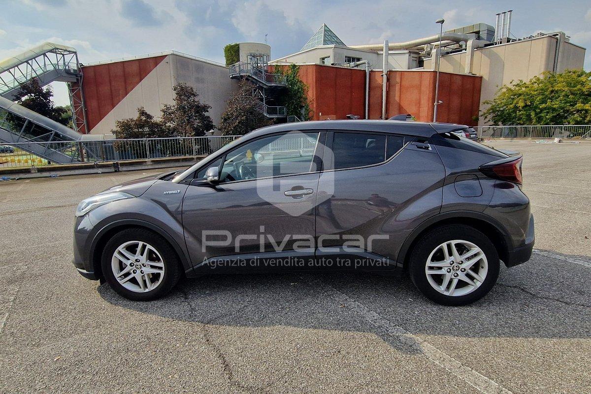TOYOTA C-HR 1.8 Hybrid E-CVT Active