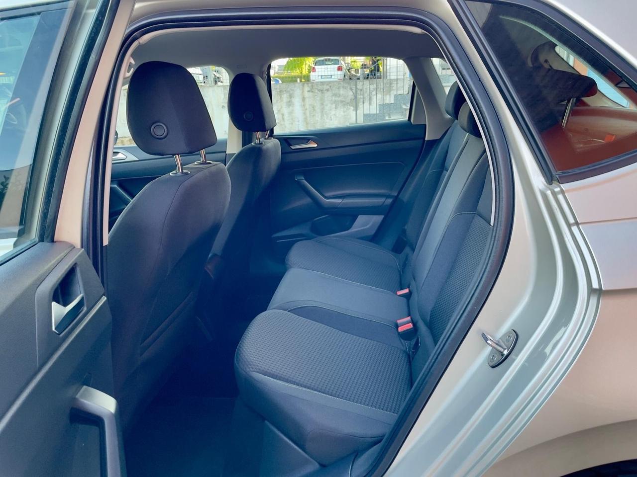 Volkswagen Polo 1.0 Comfortline