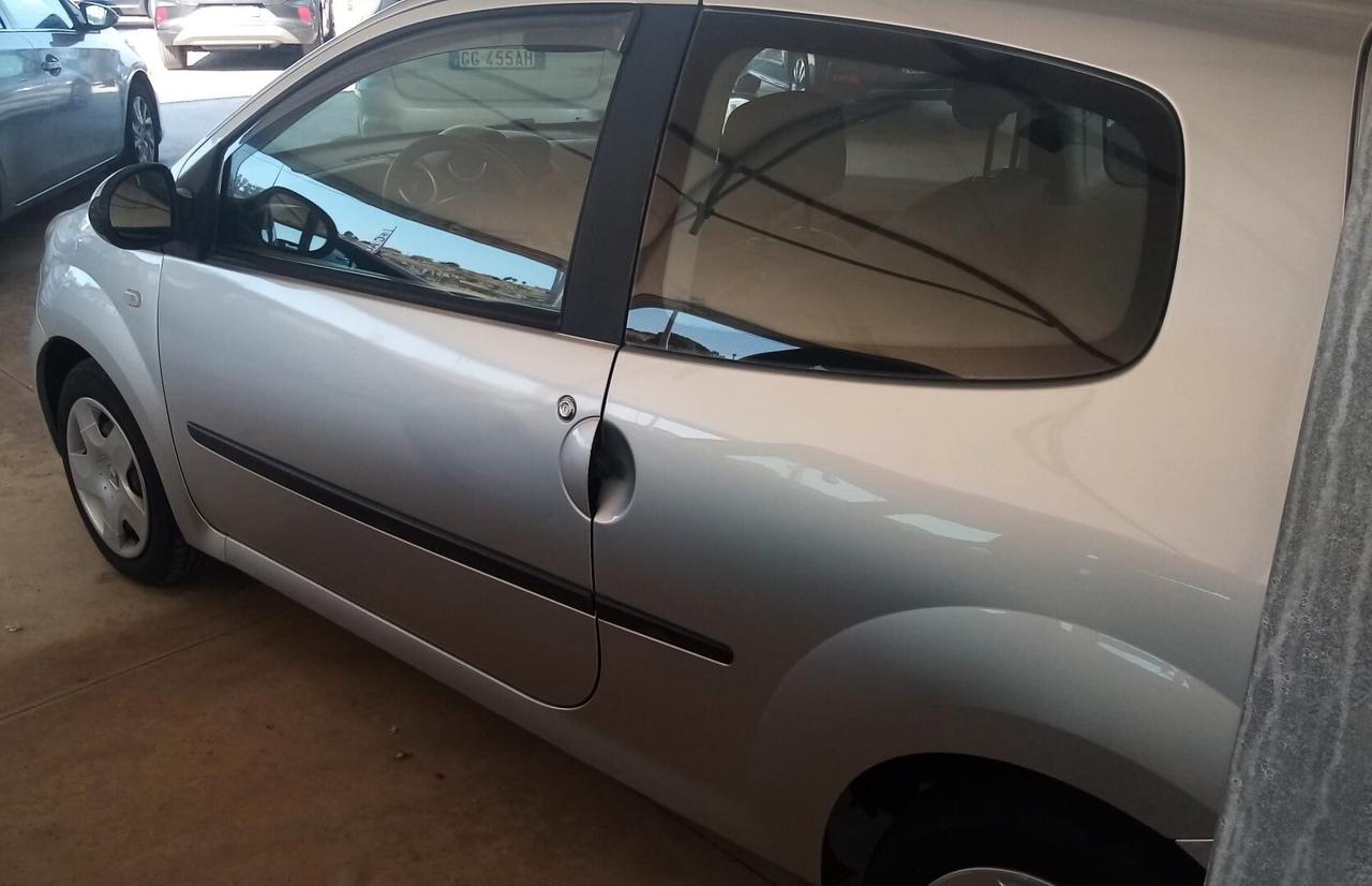 Renault Twingo 1.2 8V Dynamique