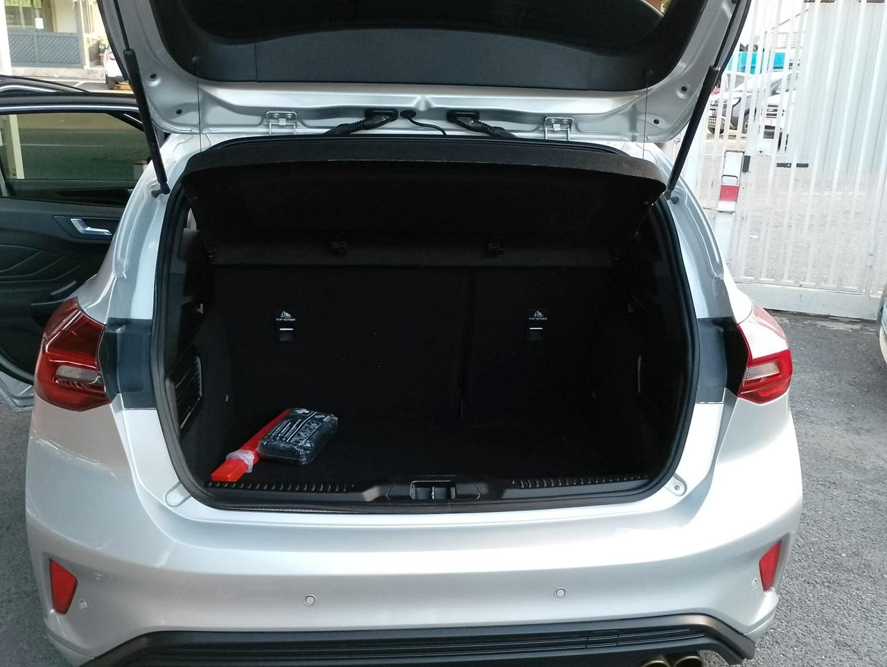 Ford Focus 1.0 EcoBoost Hybrid 155 CV Powershift 5p. ST-Line