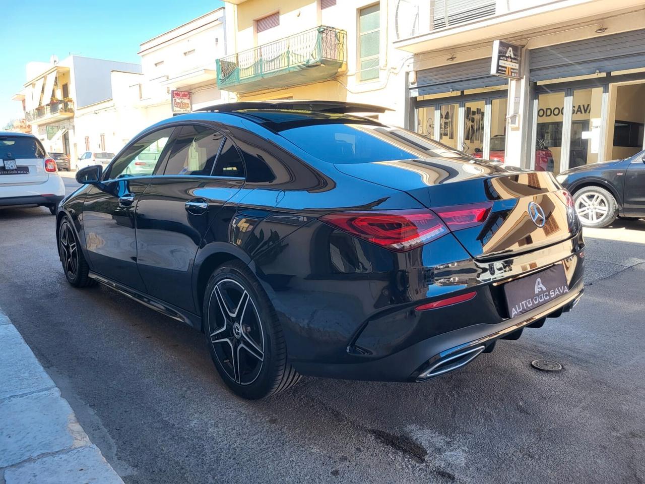 Mercedes Cla 200 Coupe' Automatic Amg/Premium+Tetto+Luci Ambiente...