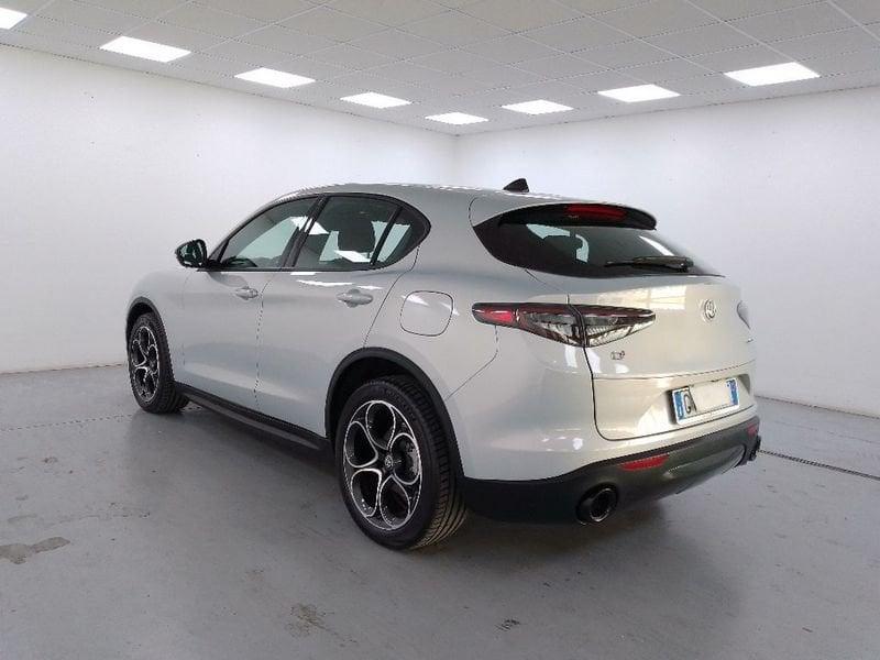 Alfa Romeo Stelvio 2.2 t Sprint Q4 210cv auto
