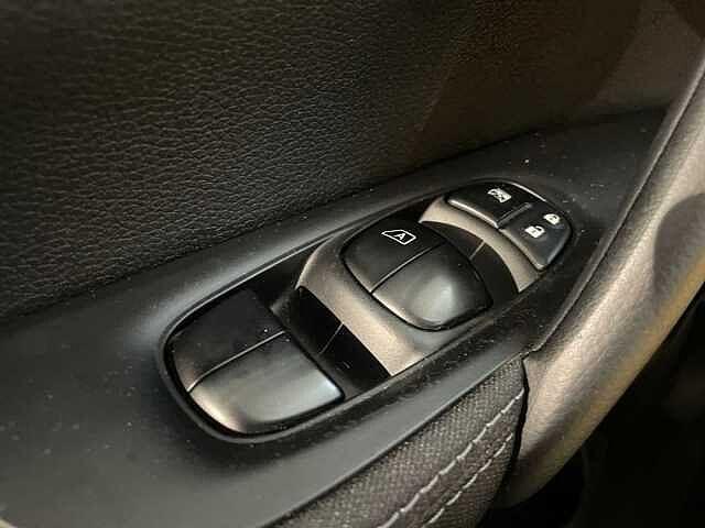 Nissan Qashqai 1.2 116CV 360° N-Connecta - NEOPATENTATI