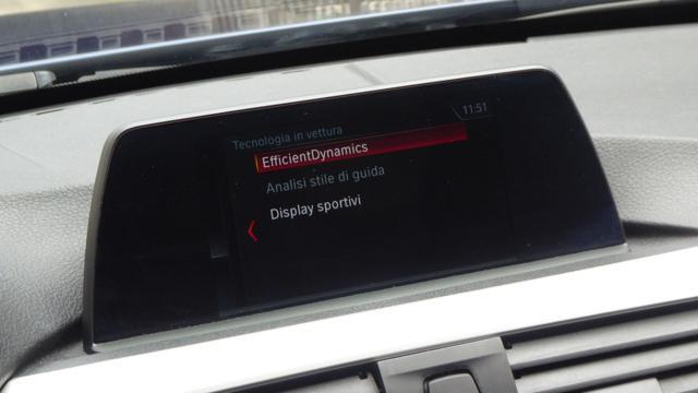 BMW 320 d xDrive Touring Business Advantage