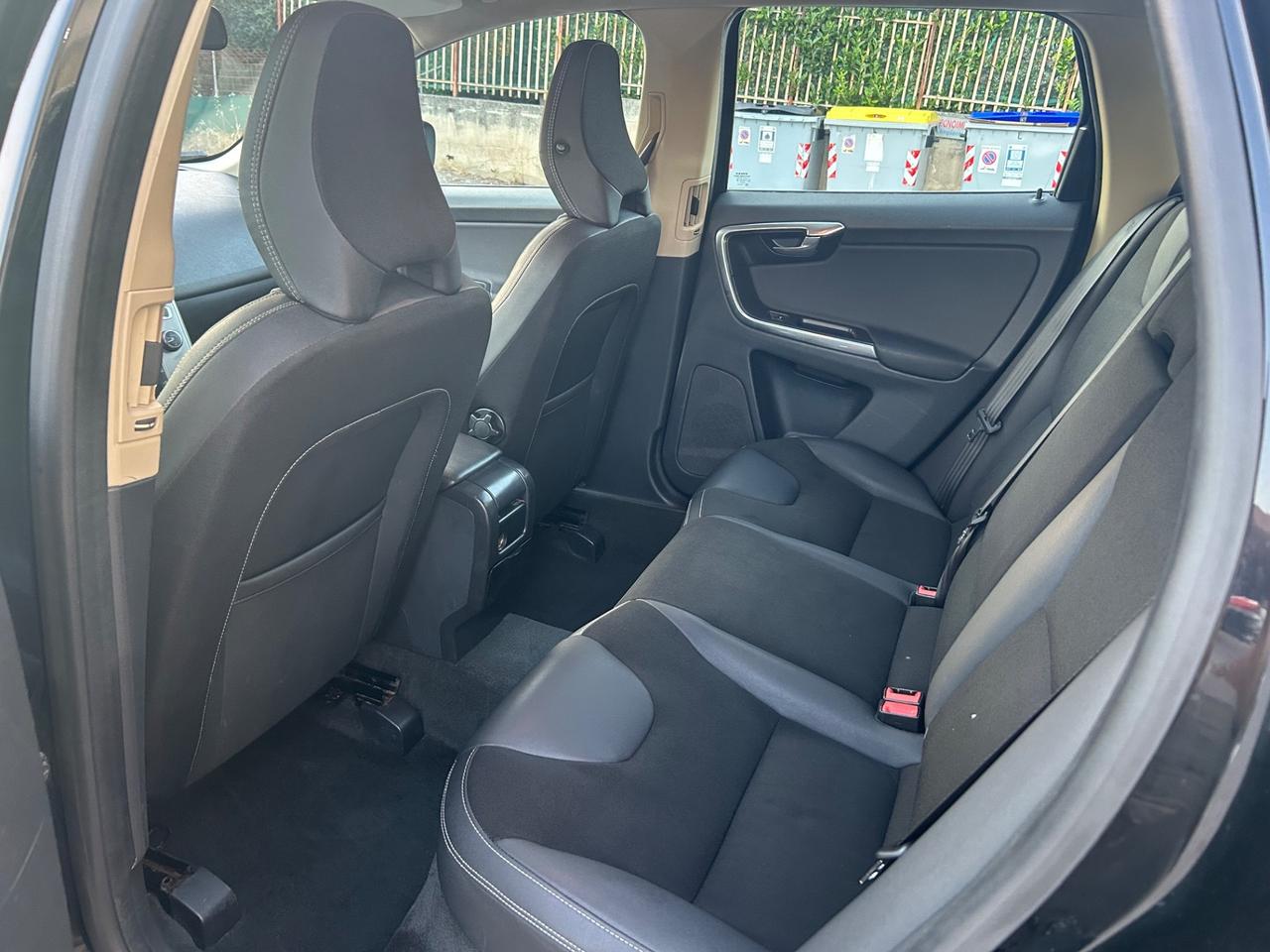 Volvo XC 60 XC60 D4 4X4 Geartronic Momentum