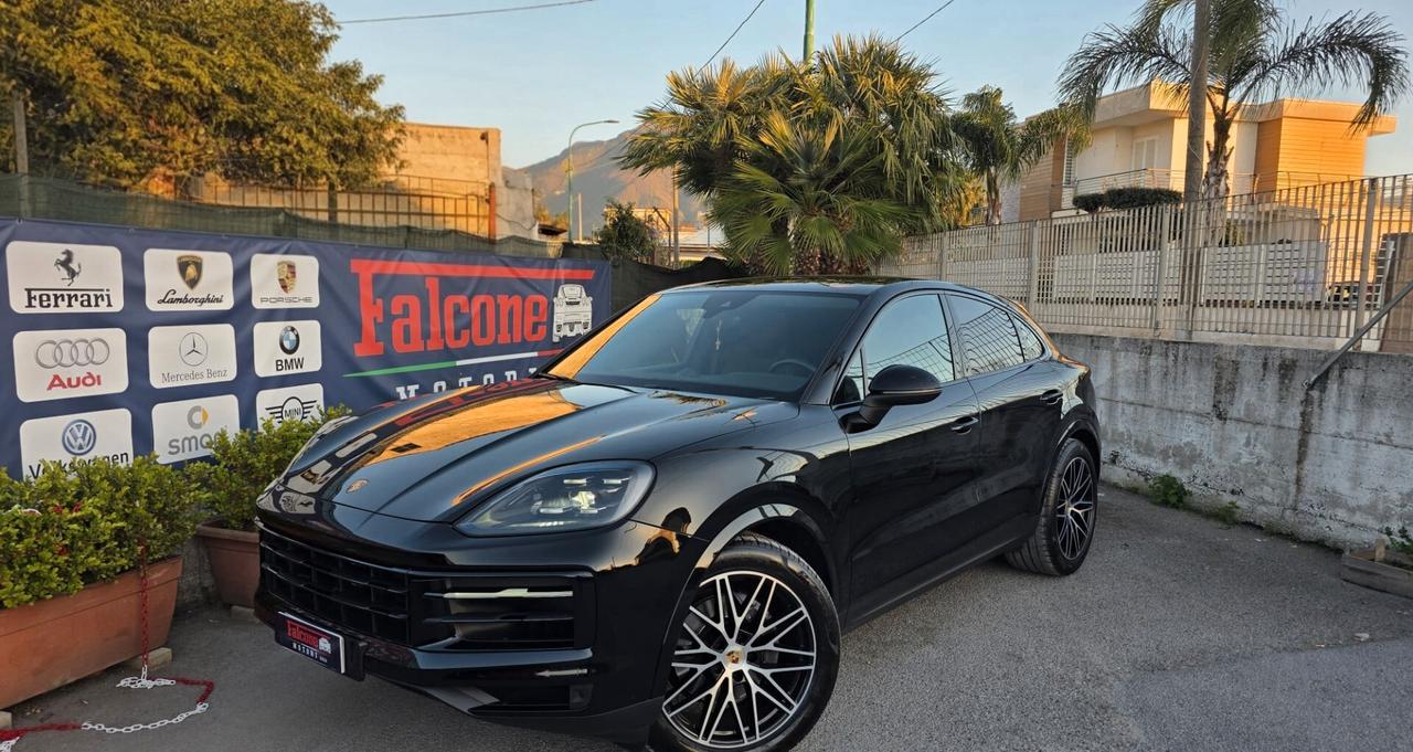 Porsche Cayenne Coupé 3 schermi Full