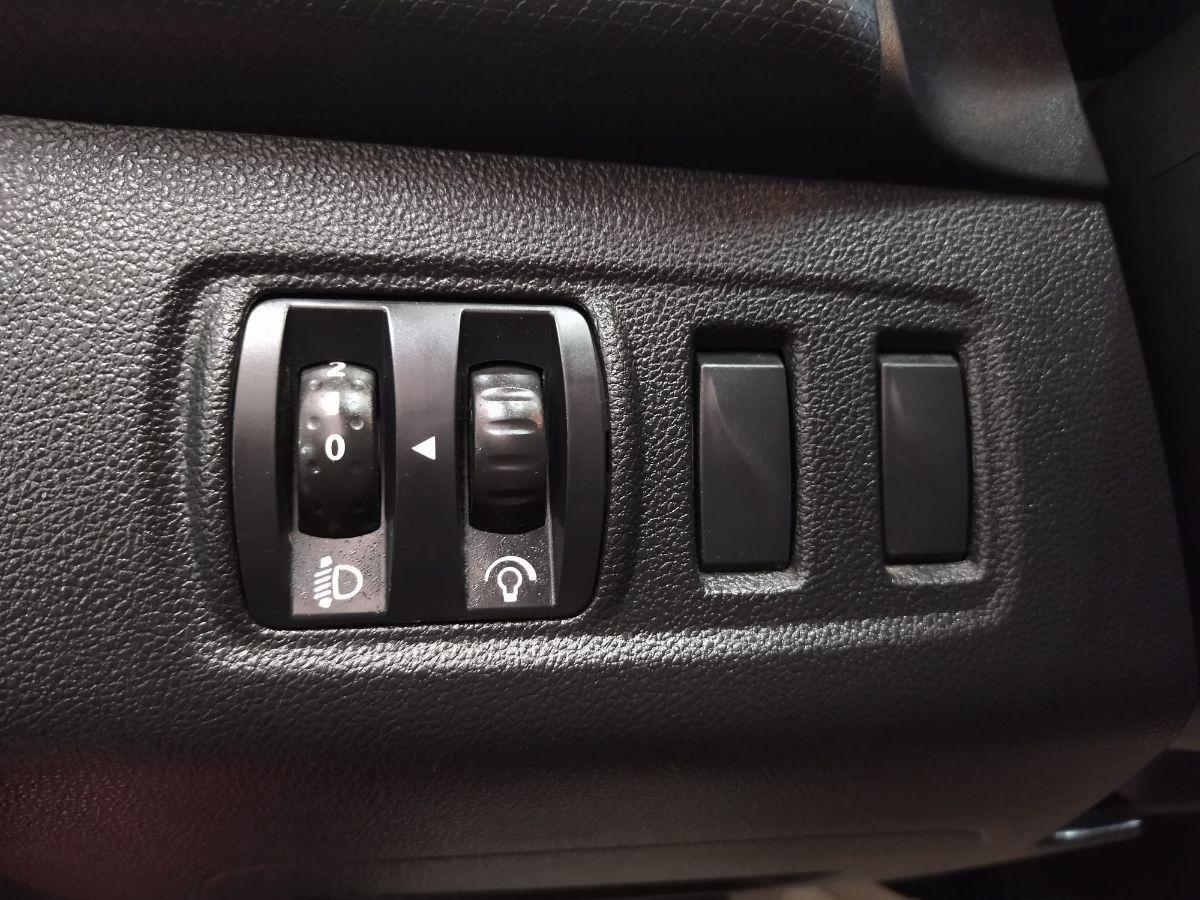 RENAULT Clio 1.2 75CV 5p. Authentique 2016