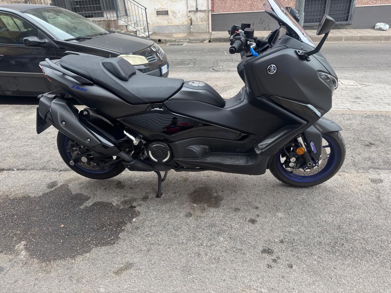 Yamaha TMAX 560 Sport