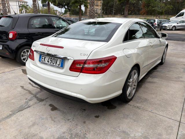 MERCEDES-BENZ E 220 CDI Coupé