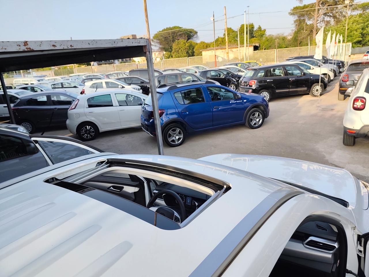 Evo 5 1.5 BENZINA E GPL DI SERIE TETTO APRIBILE