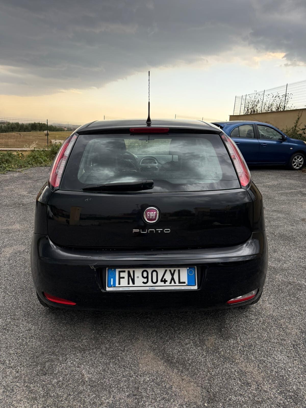 Fiat Punto 1.3 MJT II S&S 95 CV 5 porte Street