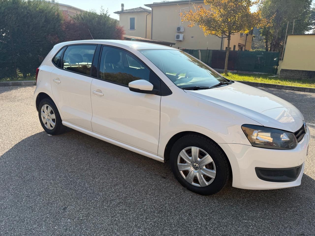 Volkswagen Polo 1.2 - NEOPATENTATI - 12 MESI DI GARANZIA -