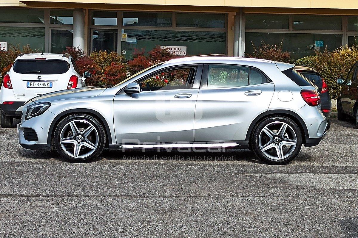 MERCEDES GLA 200 d Automatic Premium