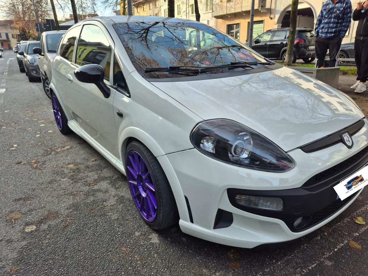 Abarth Punto EVO 1.4Distribuzione effettuata